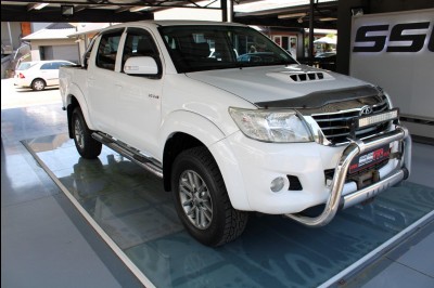 BUY TOYOTA HILUX 2013 3.0 D4D DC MAN 4X2 DAKAR, Motor Trader