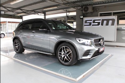 BUY MERCEDES-BENZ GLC 2017 AMG  43 4MATIC, Motor Trader