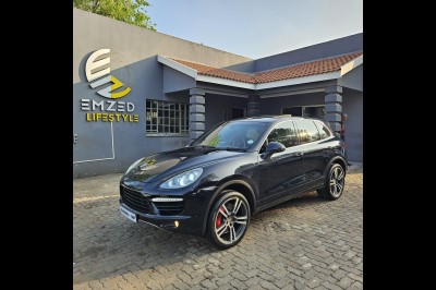 BUY PORSCHE CAYENNE 2011 TURBO TIPTRONIC (E2), Motor Trader