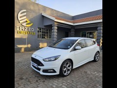 BUY FORD FOCUS 2016 2.0 GTDI ST1 (5DR), Motor Trader