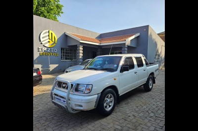 BUY NISSAN HARDBODY 2002 2400I SE (J24) P/U D/C, Motor Trader