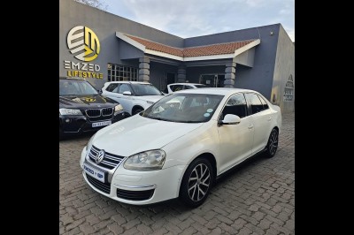 BUY VOLKSWAGEN JETTA 5 2008 JETTA 2.0T FSI SPORTLINE, Motor Trader